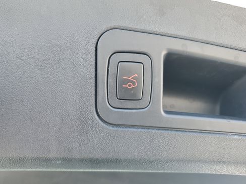 Used 2016 Tesla Model S 90D image 31