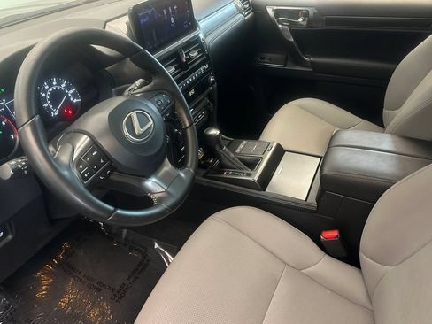 Certified 2023 Lexus GX 460 w/ Black Line Special Edition AWD/4WD image 10