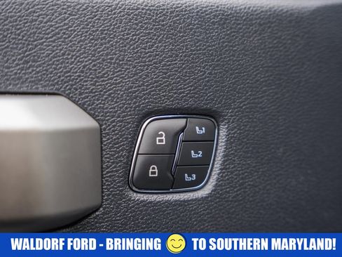 Certified 2022 Ford F250 Lariat w/ Lariat Ultimate Package image 43