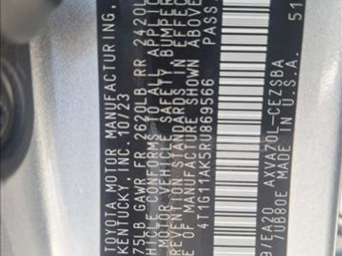 Used 2024 Toyota Camry SE FWD image 24