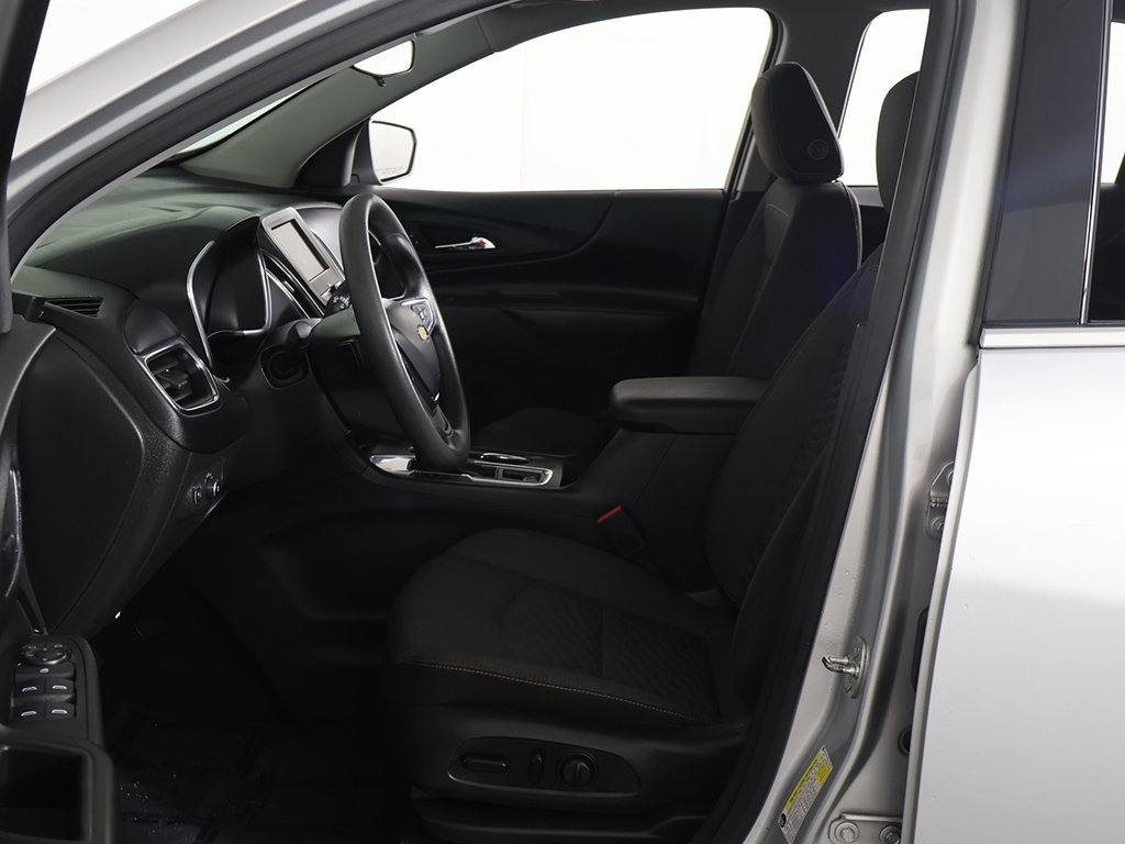 Used 2020 Chevrolet Equinox LT w/ LPO, Cargo Package FWD image 21