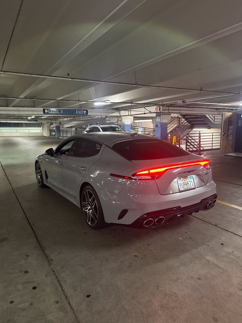 Used 2022 Kia Stinger GT1 w/ Red Interior Color Package RWD image 4