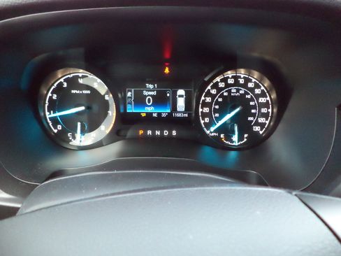 Used 2023 Ford Ranger XLT w/ Equipment Group 302A High image 11