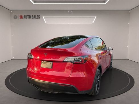 Used 2020 Tesla Model Y Long Range AWD/4WD image 5