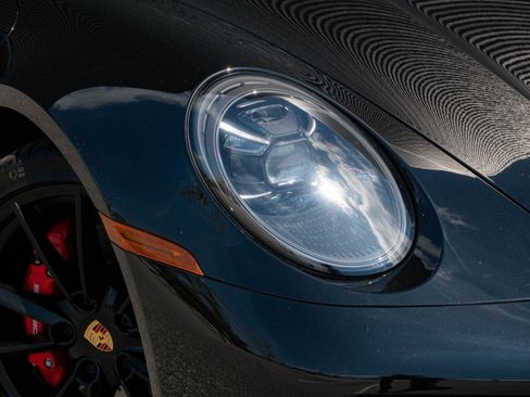 Certified 2024 Porsche 911 Carrera 4S AWD/4WD image 29