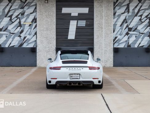 Used 2019 Porsche 911 Carrera GTS image 13