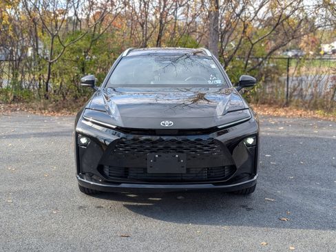 New 2025 Toyota Crown Signia image 15