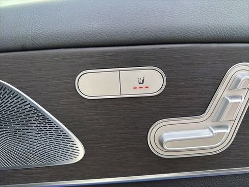 Used 2021 Mercedes-Benz GLE 350 4MATIC image 23