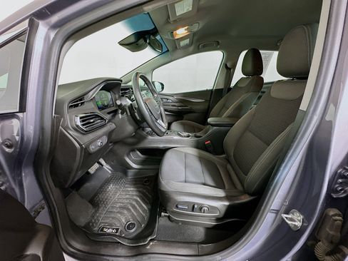 Used 2023 Chevrolet Bolt LT image 13