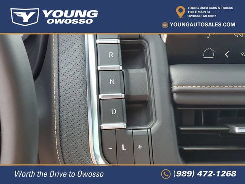Used 2023 GMC Yukon AT4 w/ LPO, Floor Liner Package AWD/4WD image 18