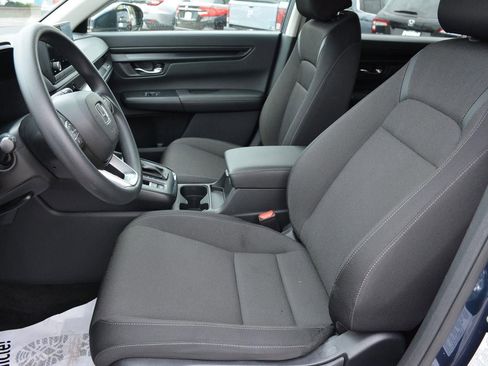 Used 2025 Honda CR-V LX image 7