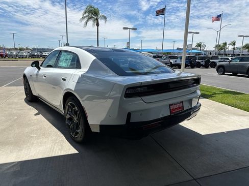 New 2026 Dodge Charger R/T w/ Driver Convenience Group AWD/4WD image 12