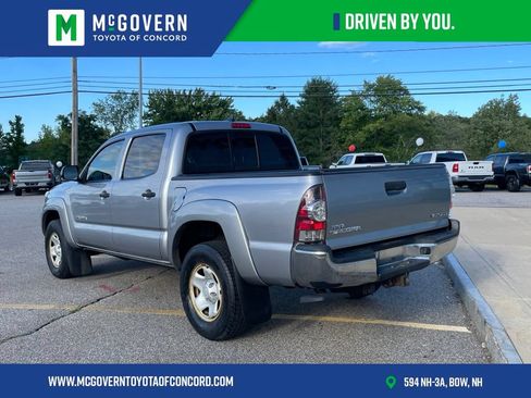 Used 2015 Toyota Tacoma 4x4 Double Cab w/ SR5 Package image 3