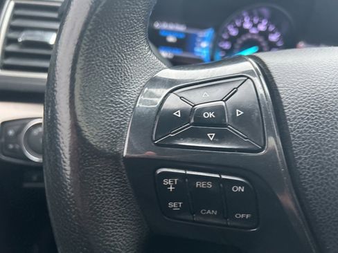 Used 2019 Ford Explorer XLT w/ Equipment Group 202A image 33