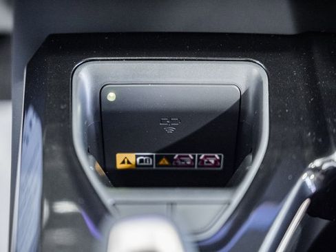 New 2026 Toyota Crown Signia image 25