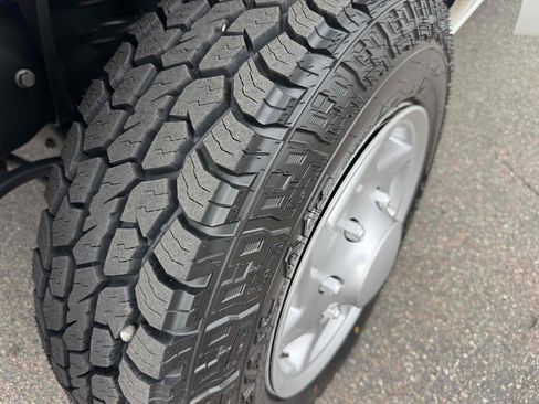 Used 2013 Ford E-150 and Econoline 150 image 14