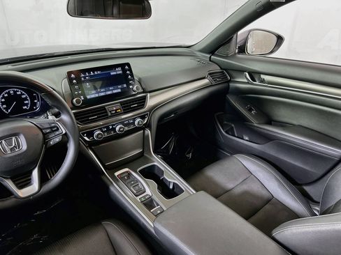 Used 2019 Honda Accord Sport image 23