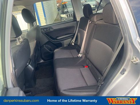 Used 2018 Subaru Forester 2.5i Premium image 30