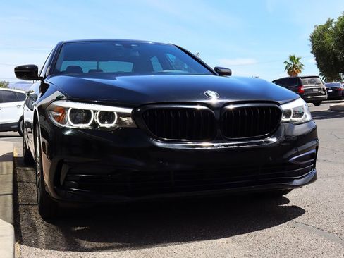 Used 2020 BMW 530i w/ Convenience Package RWD image 19
