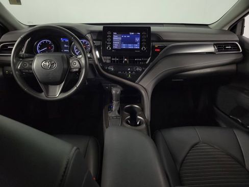 Used 2023 Toyota Camry SE image 21