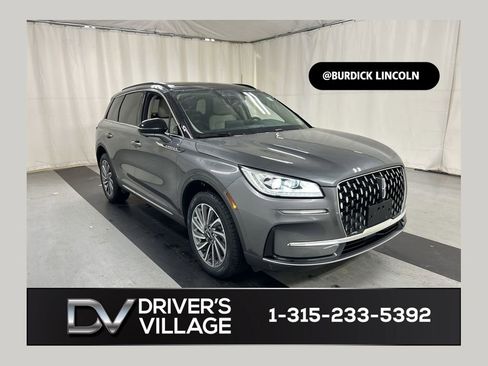 Used 2025 Lincoln Corsair Reserve w/ Towing Package AWD/4WD image 1