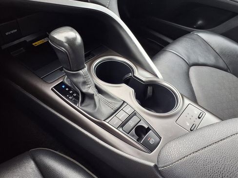 Used 2024 Toyota Camry XSE image 13