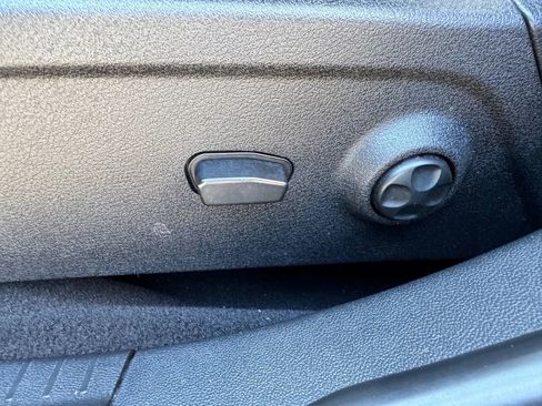 Used 2013 Dodge Journey SE image 11