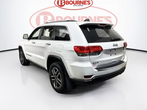 Used 2019 Jeep Grand Cherokee Limited AWD/4WD image 9