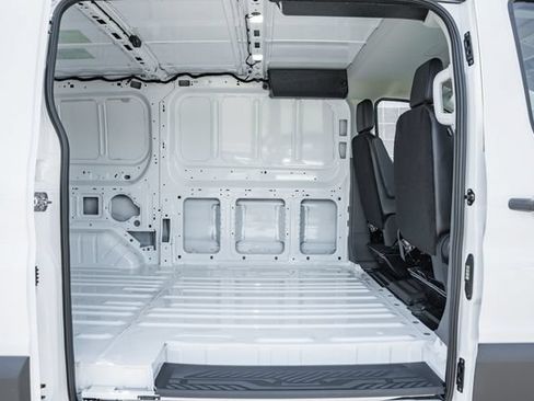 New 2026 Ford Transit 250 Low Roof RWD image 26