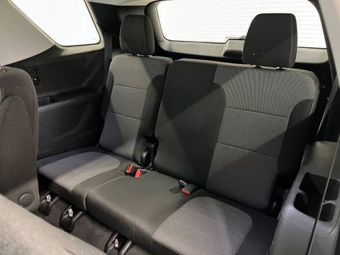 Used 2018 Chevrolet Traverse LT AWD/4WD image 10