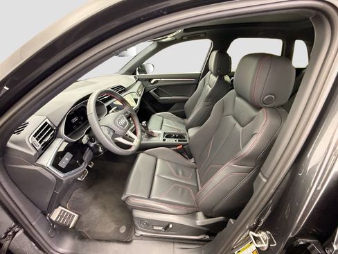 Used 2025 Audi Q3 2.0T Premium Plus w/ Premium Plus Package image 17