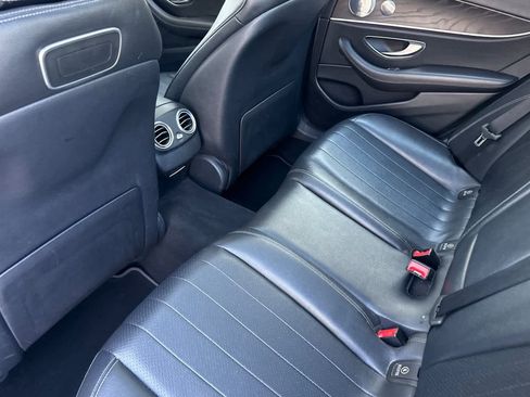 Certified 2019 Mercedes-Benz E 300 image 11