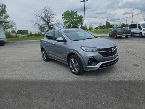 Used 2023 Buick Encore GX Select w/ Sport Touring Package AWD/4WD image 4