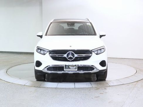 Certified 2025 Mercedes-Benz GLC 300 4MATIC image 8