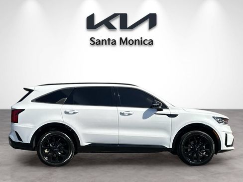 Certified 2023 Kia Sorento SX AWD/4WD image 8