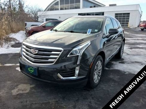Used 2019 Cadillac XT5 Luxury image 1