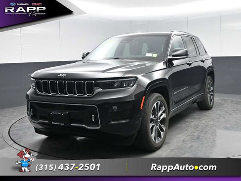 Used 2023 Jeep Grand Cherokee Overland w/ Luxury Tech Group IV AWD/4WD image 65