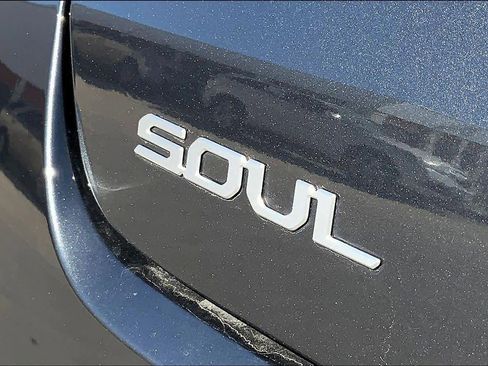 Used 2024 Kia Soul LX w/ Option Group 015 image 29