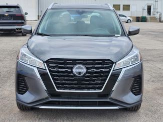 Used 2024 Nissan Kicks SV video 2
