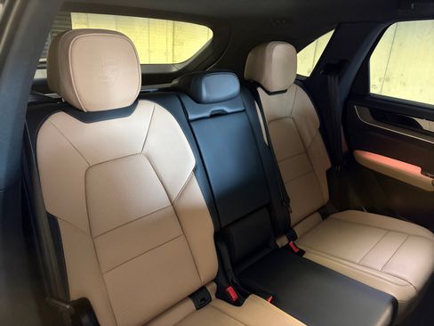 Certified 2026 Porsche Cayenne AWD/4WD image 27