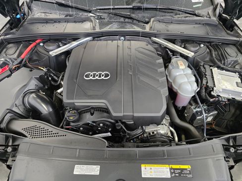 Used 2023 Audi A4 2.0T Premium w/ Convenience Package image 10
