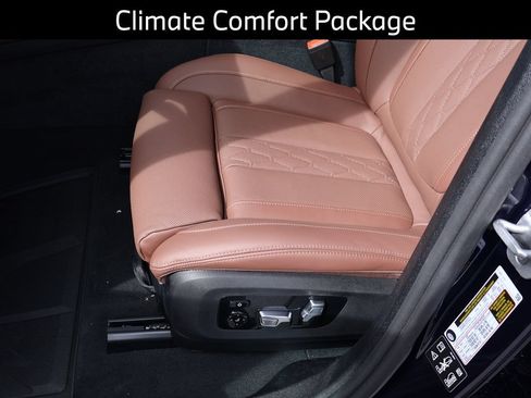 New 2026 BMW X6 M60i AWD/4WD image 10