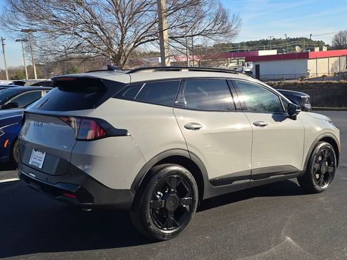New 2026 Kia Sportage X-Line w/ X-Line Technology Package AWD/4WD image 3