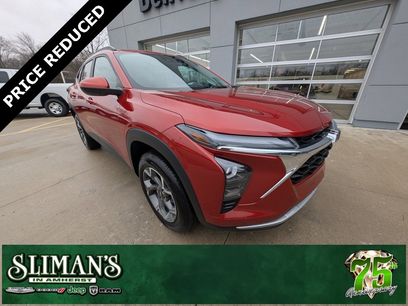 Used 2024 Chevrolet Trax LT w/ Driver Confidence Package