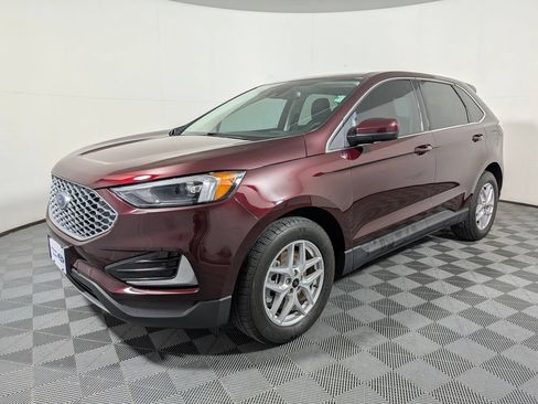 Certified 2023 Ford Edge SEL AWD/4WD image 4