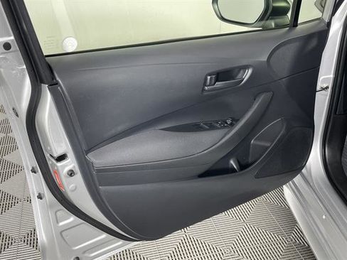 Used 2023 Toyota Corolla LE image 20