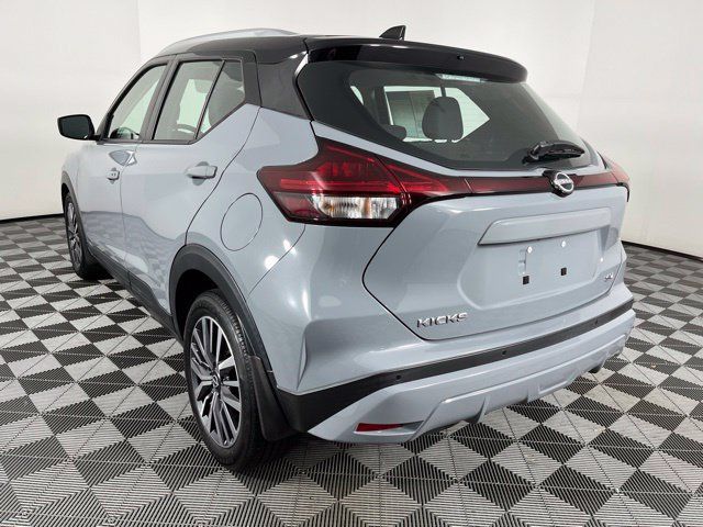 Used 2023 Nissan Kicks SV FWD image 8