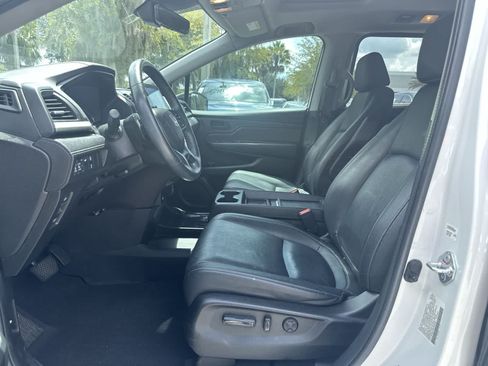 Used 2023 Honda Odyssey EX-L image 13