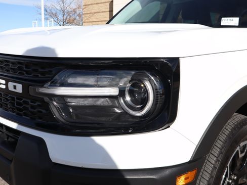 Used 2025 Ford Bronco Sport Outer Banks w/ Outer Banks Tech Package+ image 14