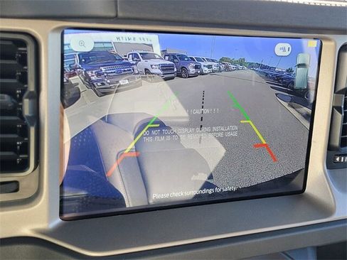 New 2025 Ford Bronco Outer Banks w/ Sasquatch Package image 17